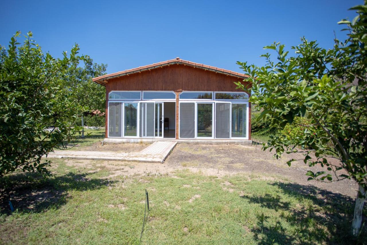 Ugur Pansiyon Bungalows ชิลารึ ภายนอก รูปภาพ