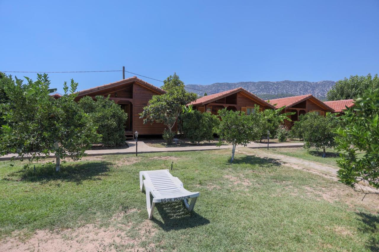 Ugur Pansiyon Bungalows ชิลารึ ภายนอก รูปภาพ