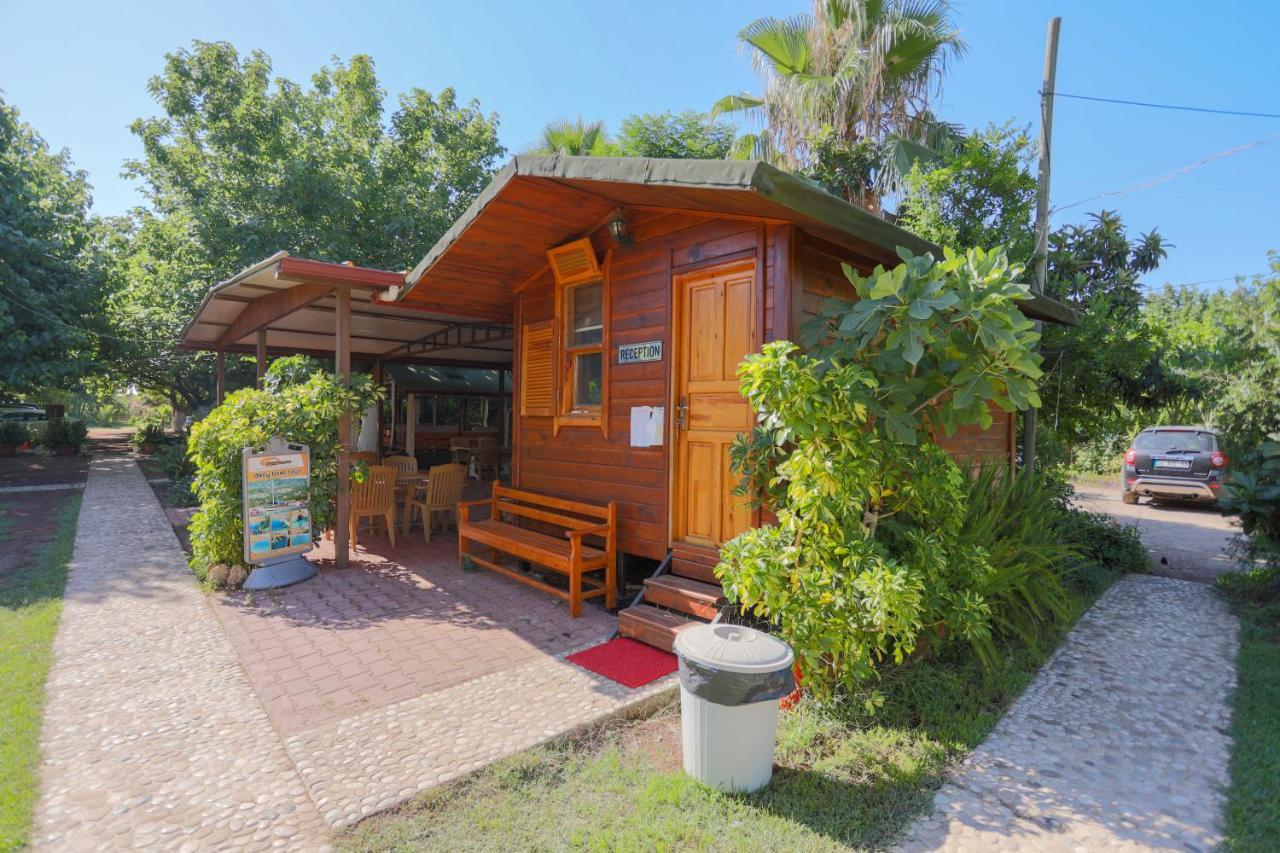 Ugur Pansiyon Bungalows ชิลารึ ภายนอก รูปภาพ