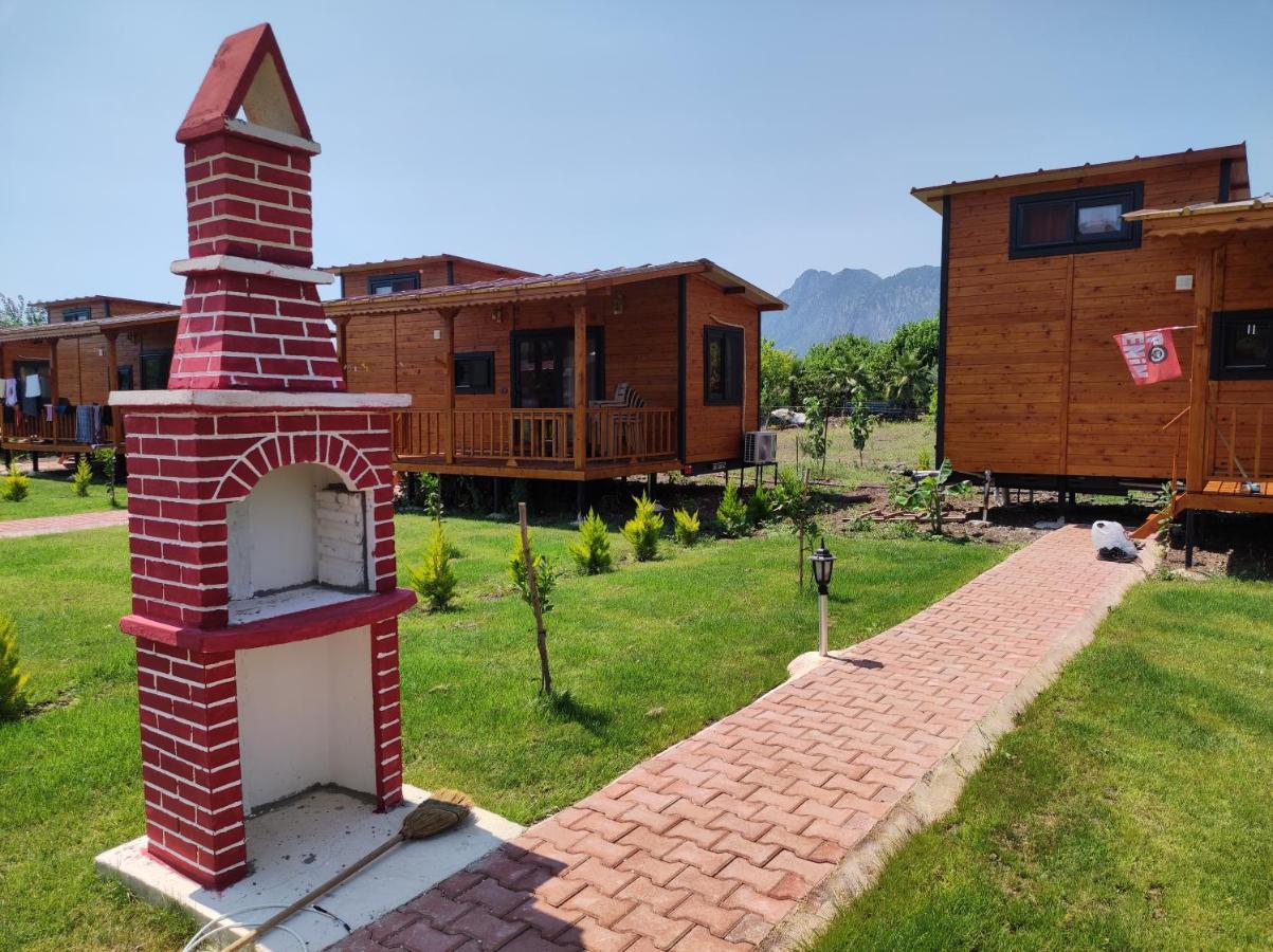 Ugur Pansiyon Bungalows ชิลารึ ภายนอก รูปภาพ