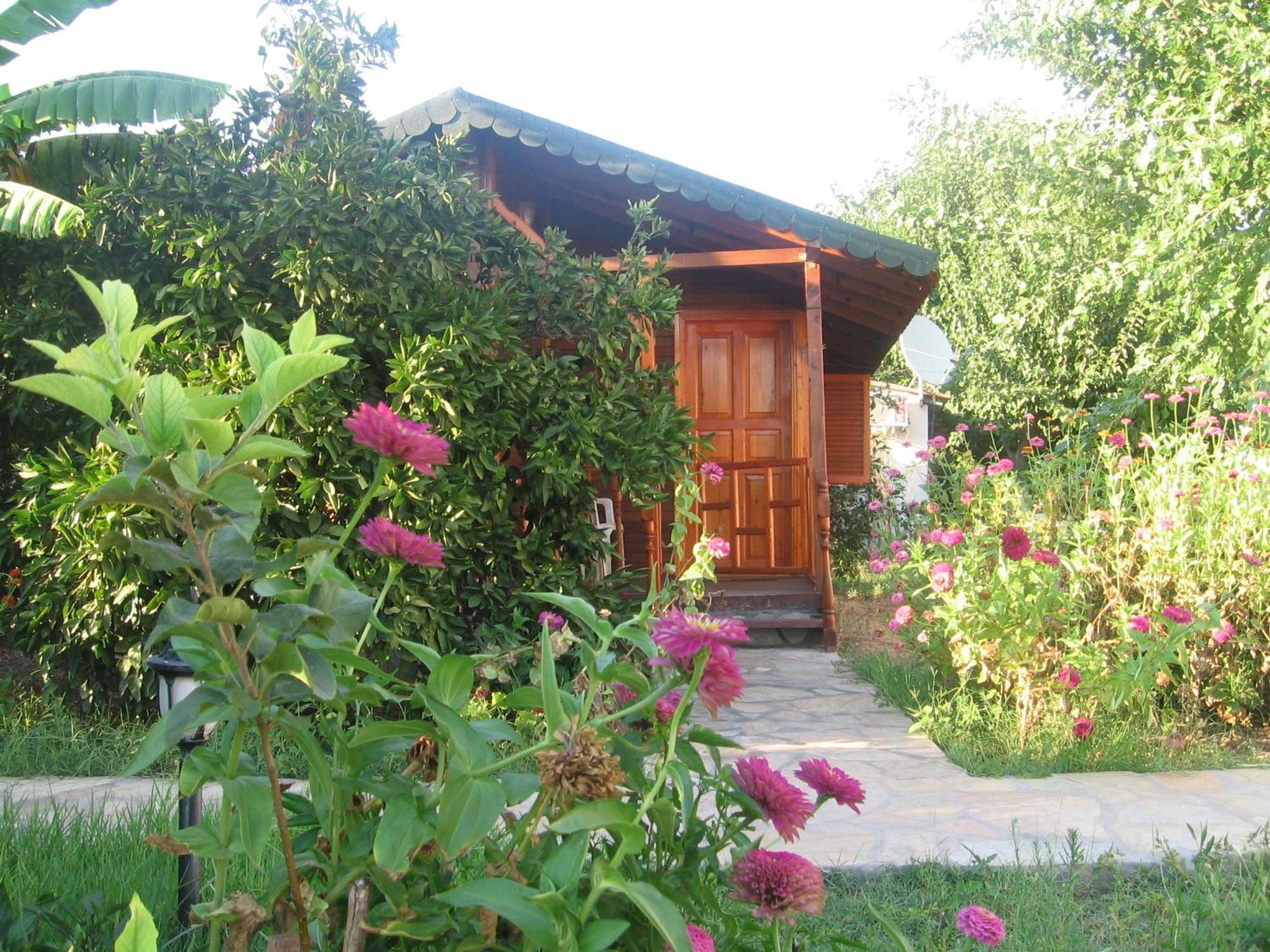 Ugur Pansiyon Bungalows ชิลารึ ภายนอก รูปภาพ