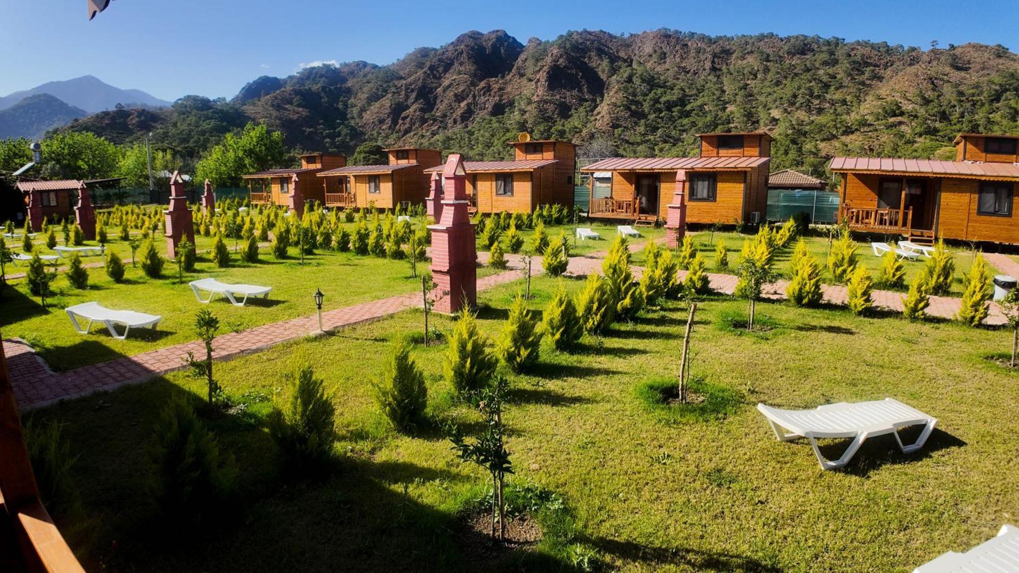 Ugur Pansiyon Bungalows ชิลารึ ภายนอก รูปภาพ