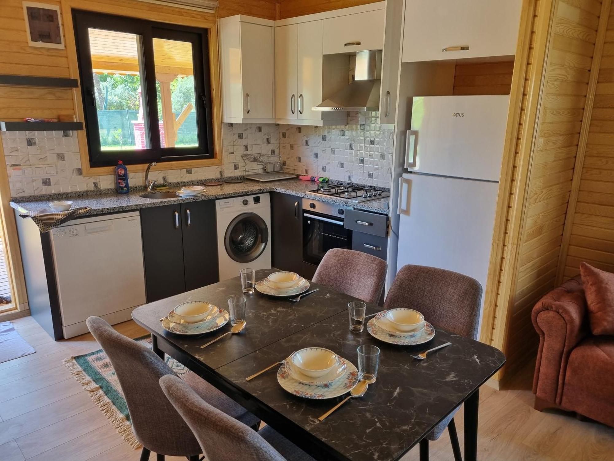 Ugur Pansiyon Bungalows ชิลารึ ภายนอก รูปภาพ