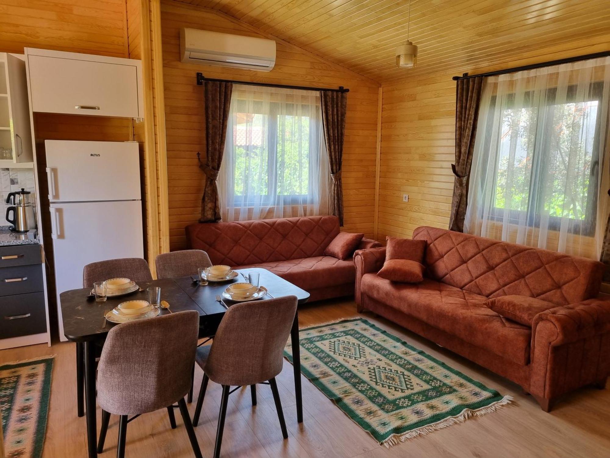 Ugur Pansiyon Bungalows ชิลารึ ภายนอก รูปภาพ
