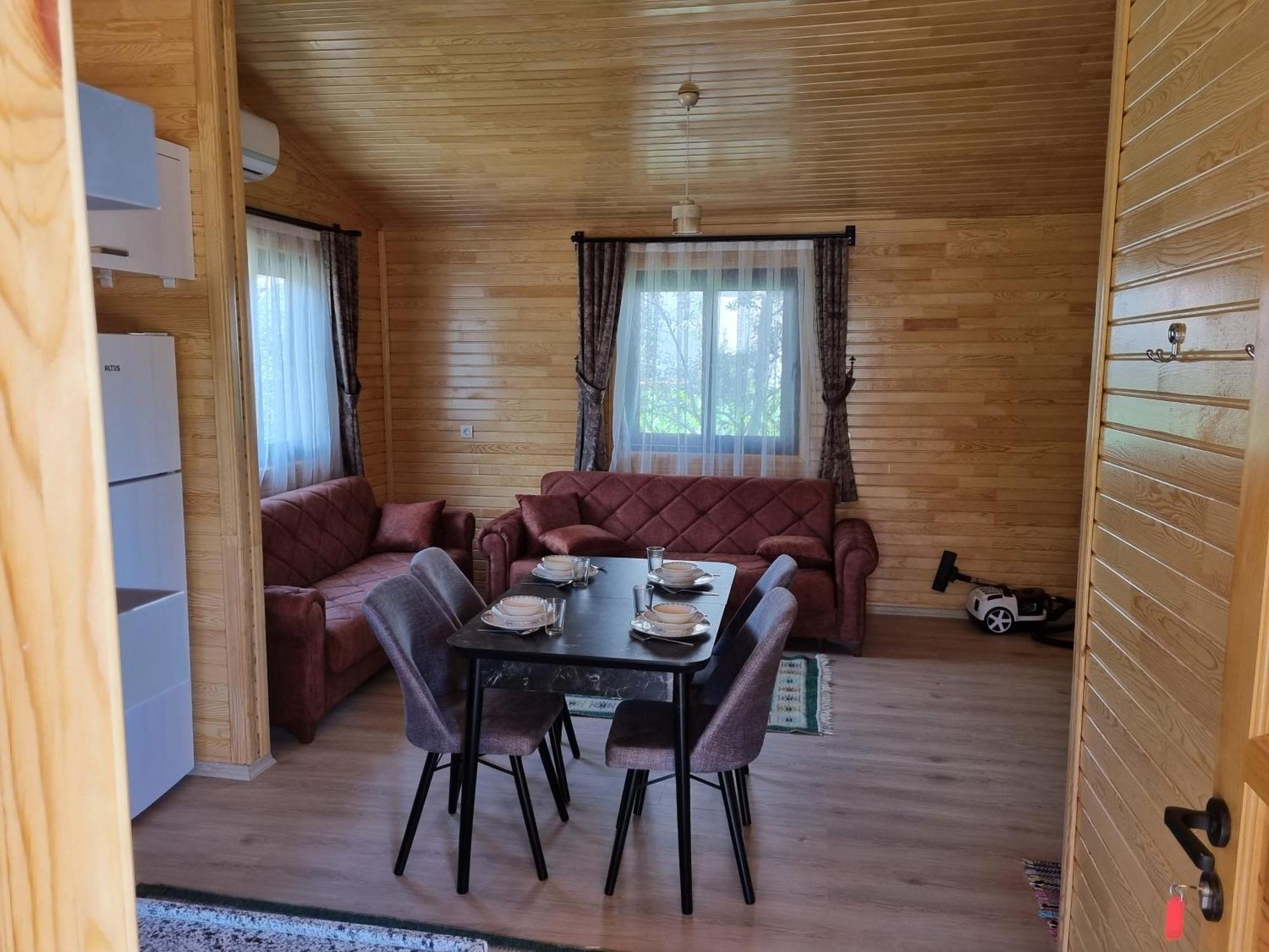 Ugur Pansiyon Bungalows ชิลารึ ภายนอก รูปภาพ