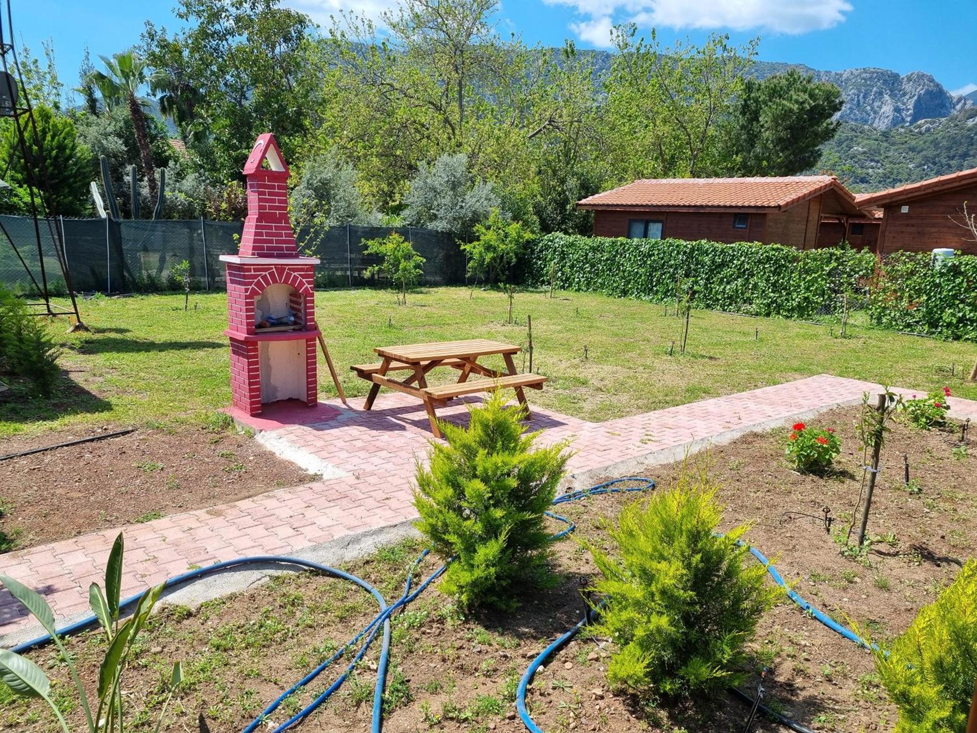 Ugur Pansiyon Bungalows ชิลารึ ภายนอก รูปภาพ