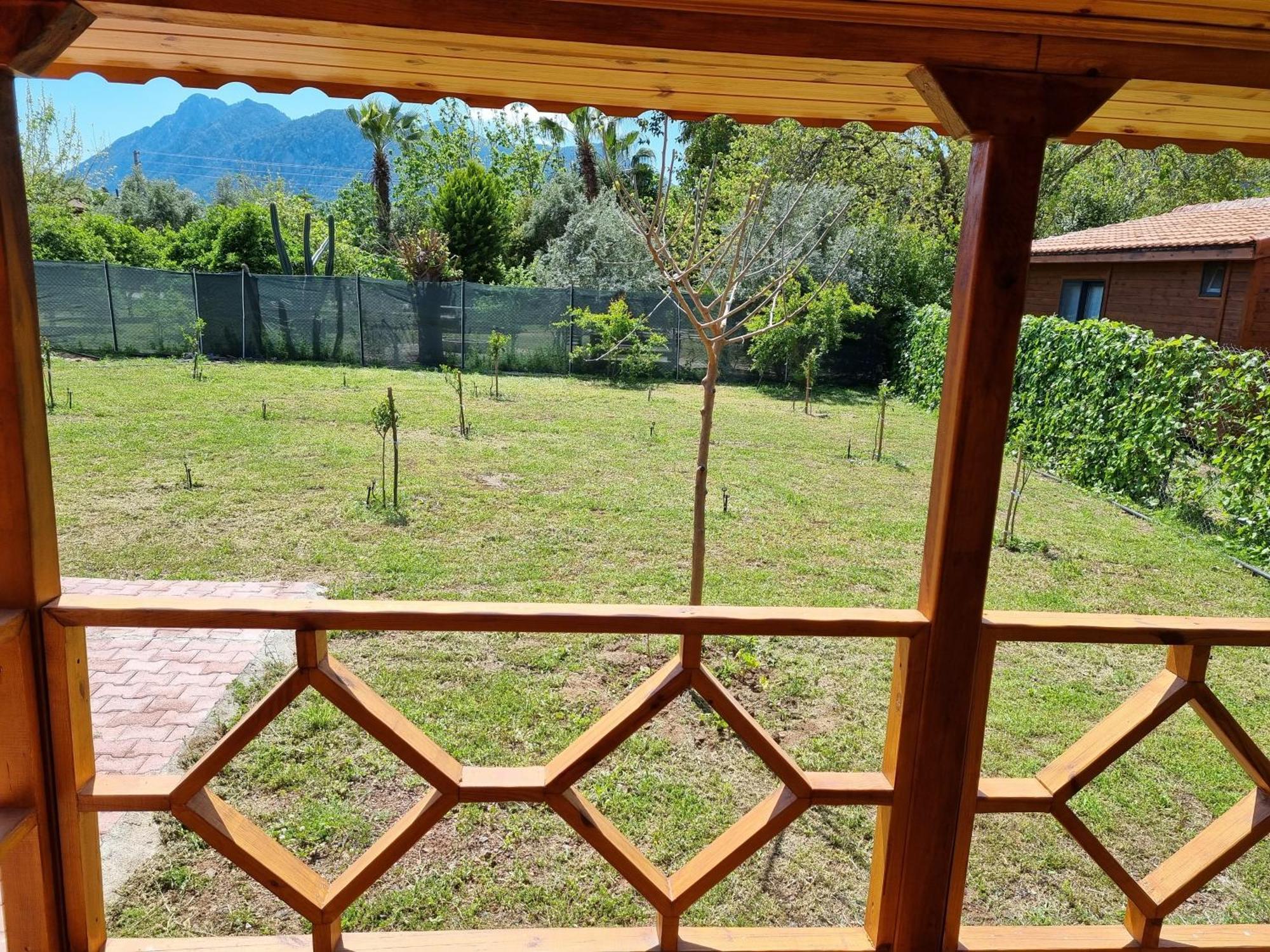 Ugur Pansiyon Bungalows ชิลารึ ภายนอก รูปภาพ
